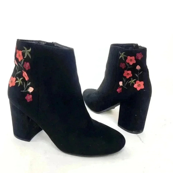 Floral Suede Chunky Block Heel Shootie Booties - 9 - Picture 5 of 11